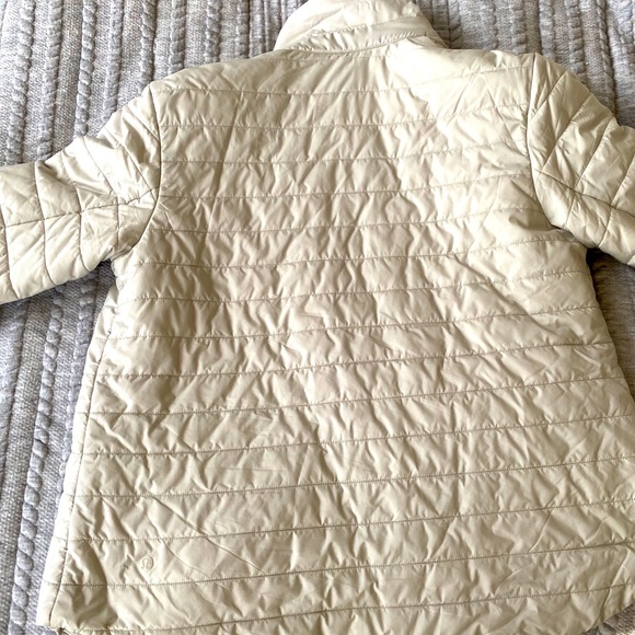 Lululemon Beige Lightweight Puffer Jacket - Picture 3 of 4